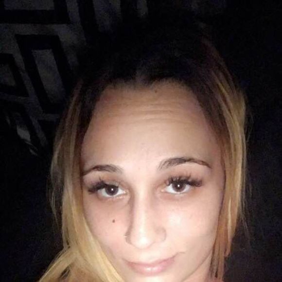 Meet your Posher, Samantha - Picture 1 of 1